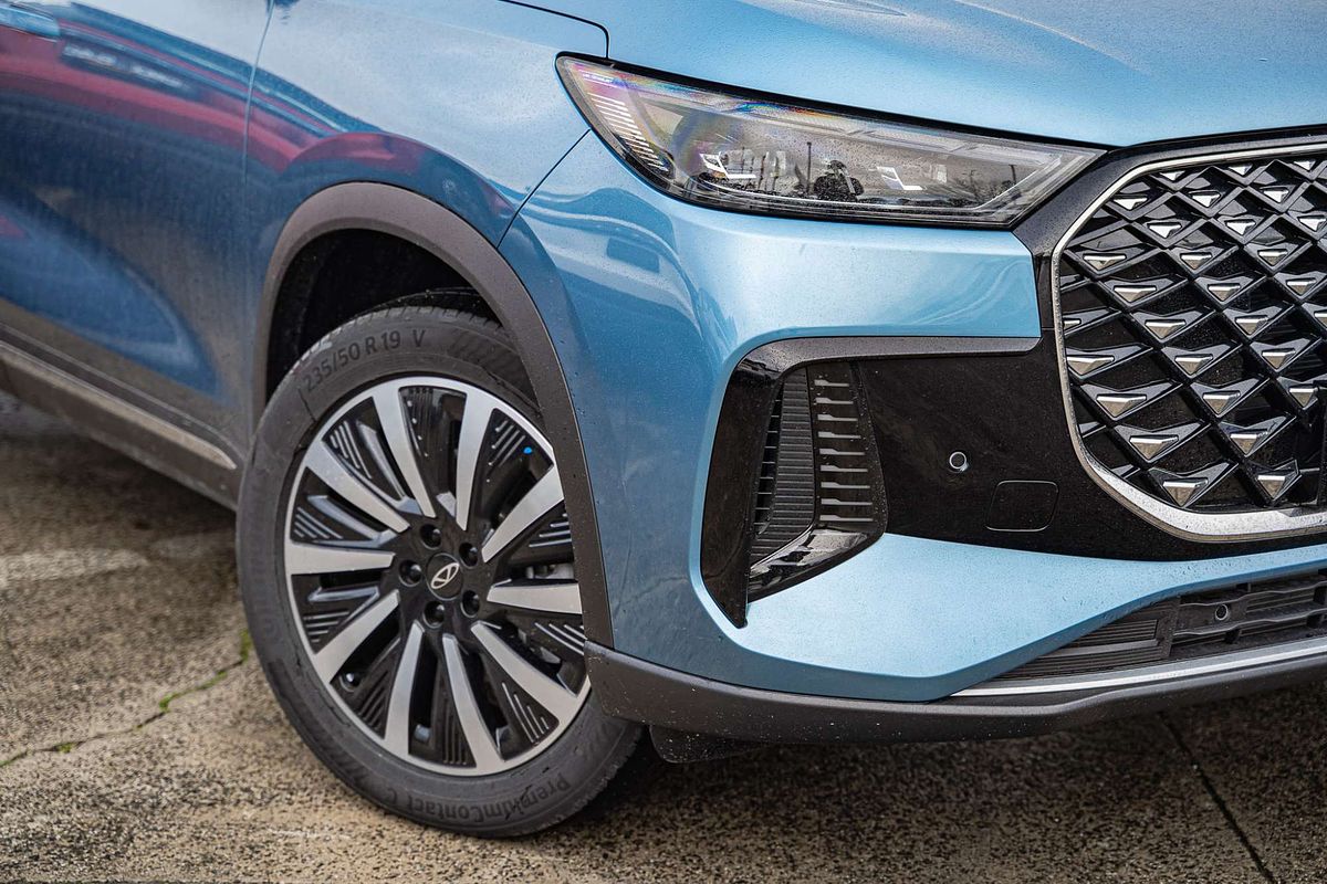 2025 Chery Tiggo 8 Super Hybrid Ultimate T31