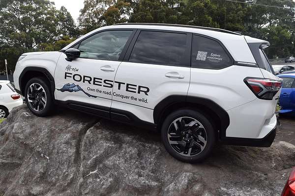 2025 Subaru Forester Touring S6
