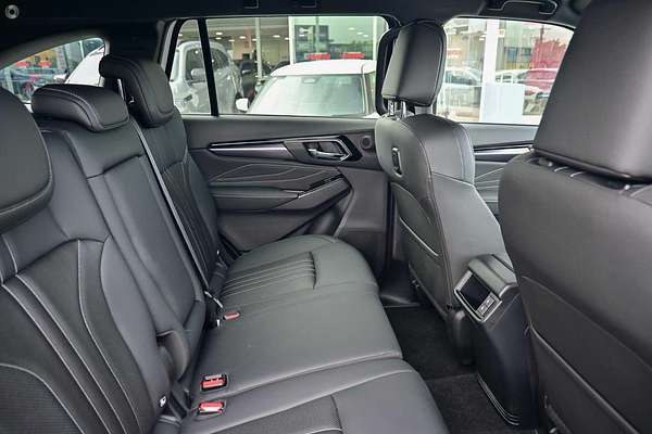 2025 Isuzu MU-X LS-T