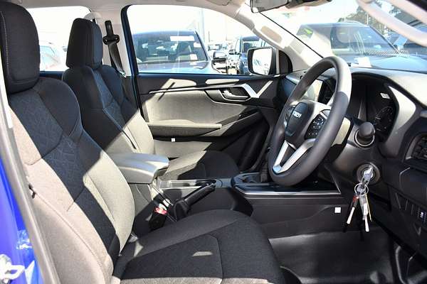 2025 Isuzu D-MAX LS-M 4X4