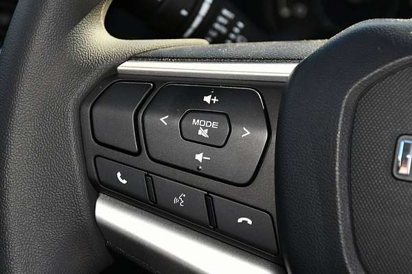 2025 Isuzu D-MAX LS-M 4X4