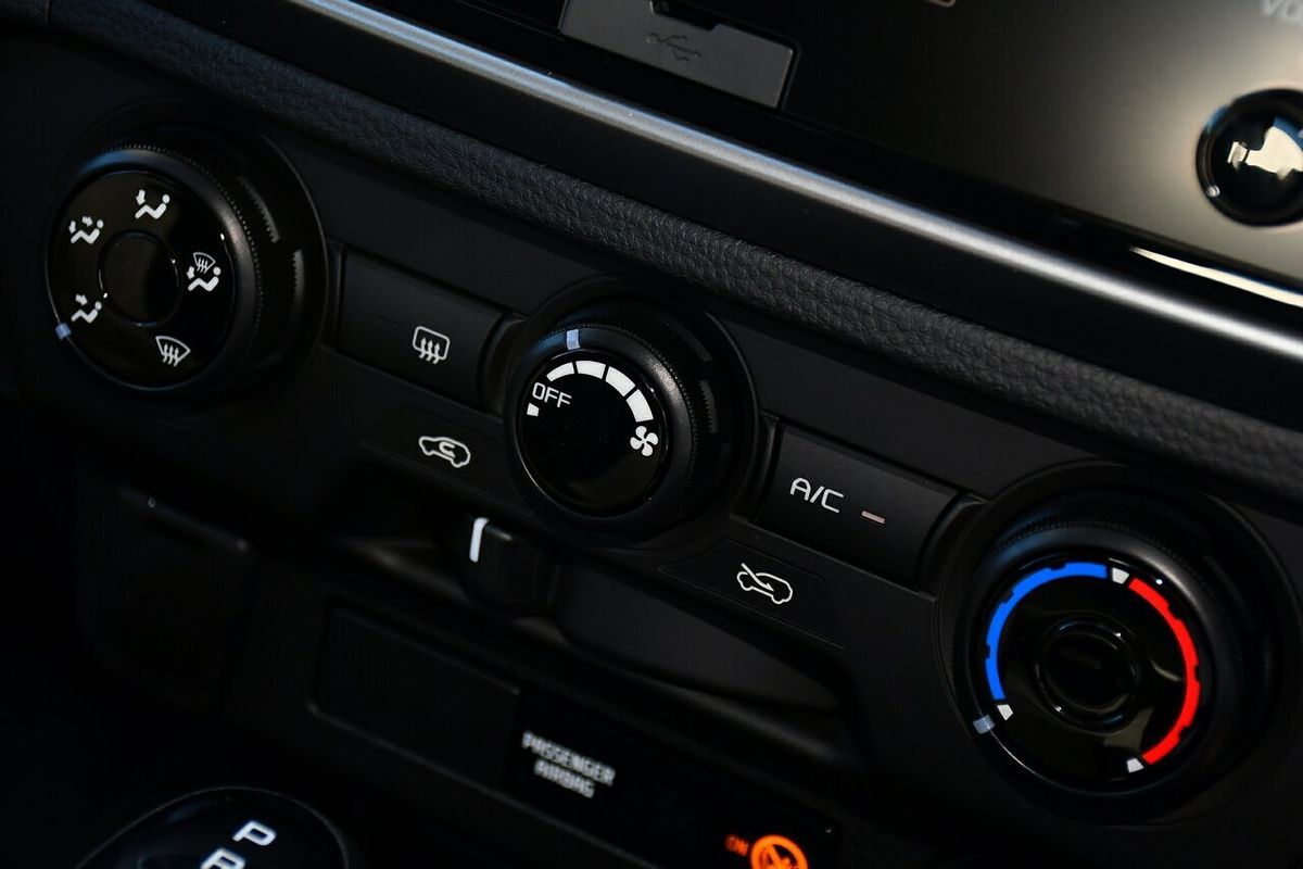 2025 Isuzu D-MAX LS-M 4X4