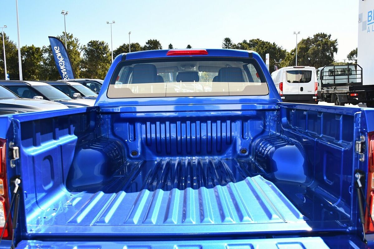 2025 Isuzu D-MAX LS-M 4X4