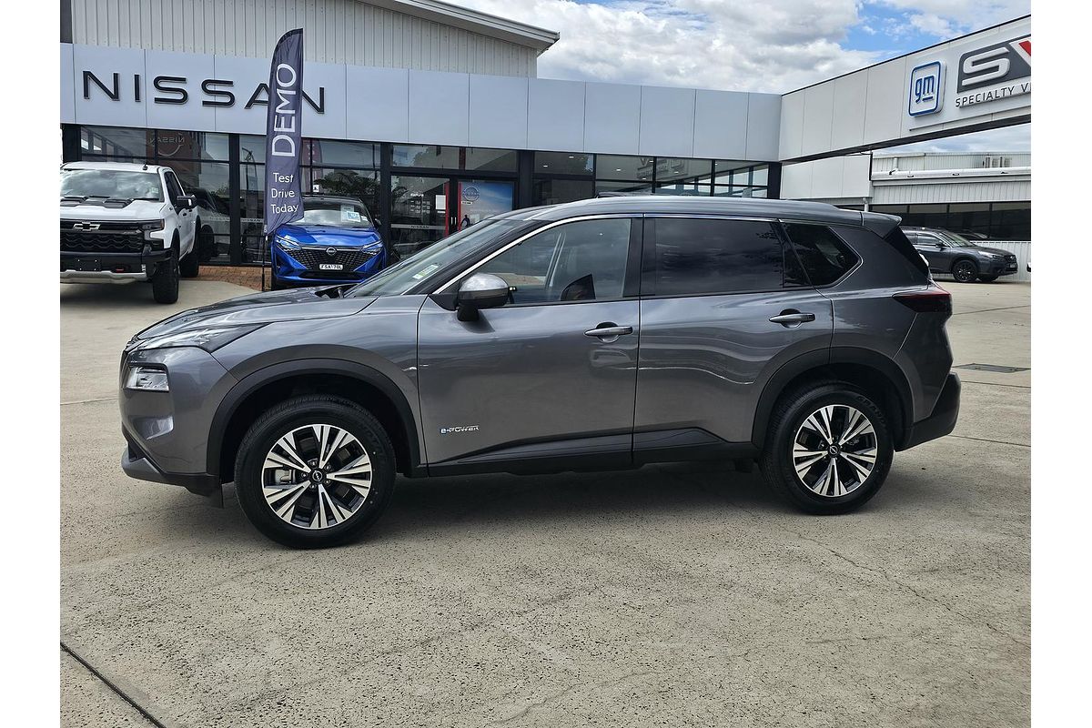 2025 Nissan X-TRAIL ST-L e-POWER T33