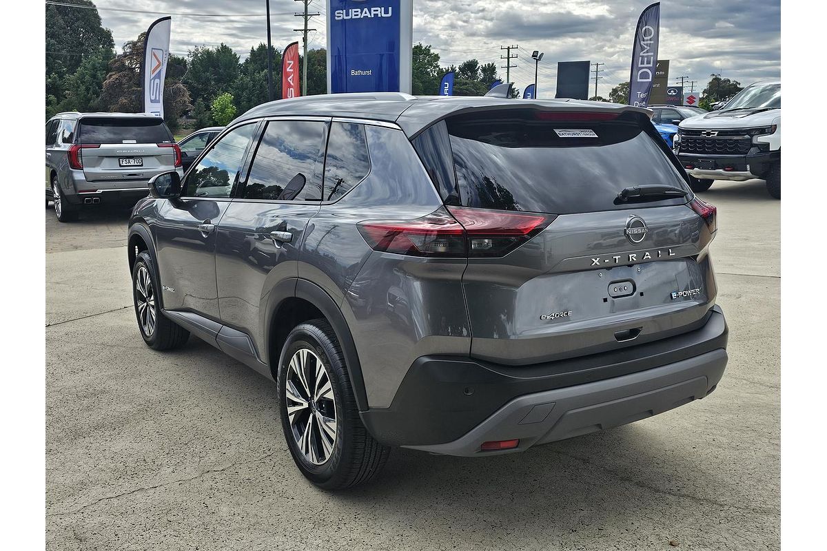 2025 Nissan X-TRAIL ST-L e-POWER T33