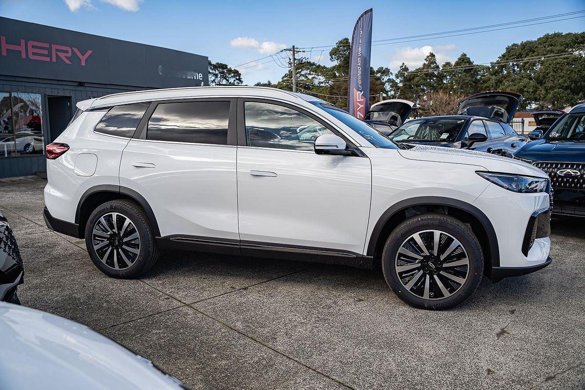 2025 Chery Tiggo 8 Super Hybrid Ultimate T31