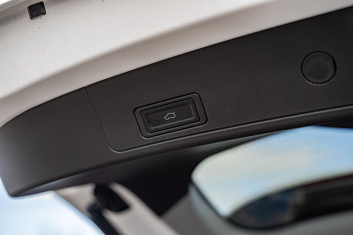 2025 Chery Tiggo 8 Super Hybrid Ultimate T31