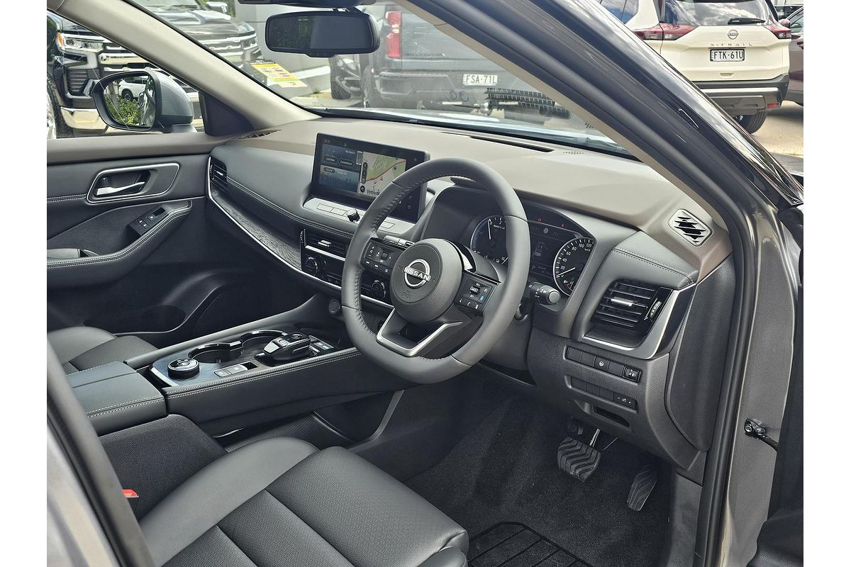 2025 Nissan X-TRAIL ST-L e-POWER T33