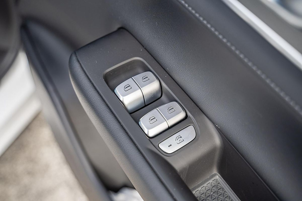 2025 Chery Tiggo 8 Super Hybrid Ultimate T31