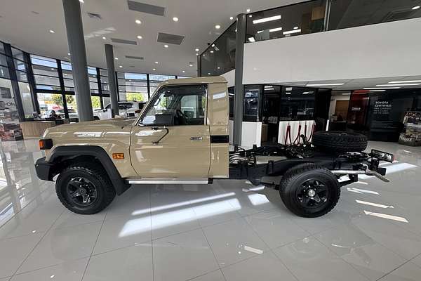 2024 Toyota Landcruiser GXL VDJL79R 4X4