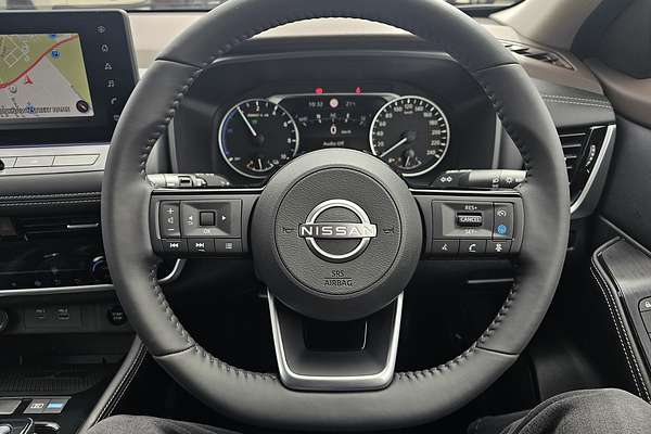 2025 Nissan X-TRAIL ST-L e-POWER T33