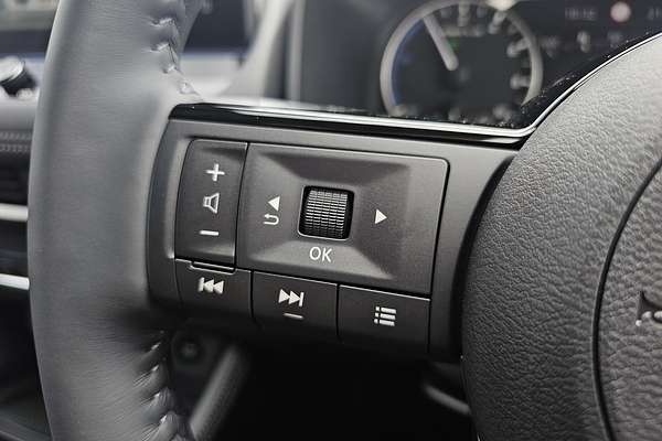 2025 Nissan X-TRAIL ST-L e-POWER T33