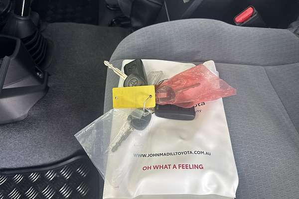 2024 Toyota Landcruiser GXL VDJL79R 4X4