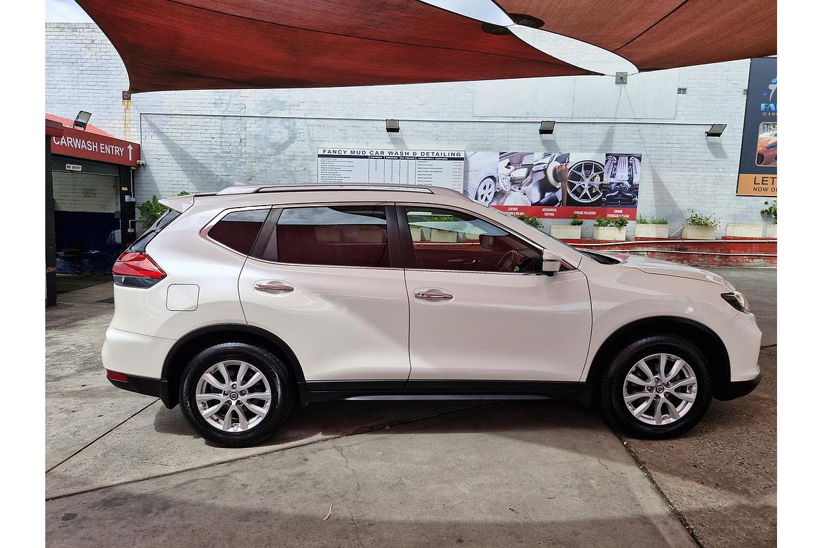 2018 Nissan X-TRAIL ST-L T32 Series II