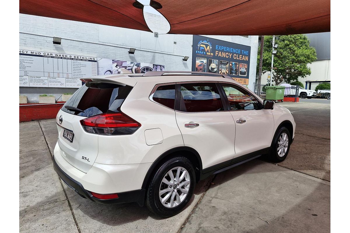 2018 Nissan X-TRAIL ST-L T32 Series II