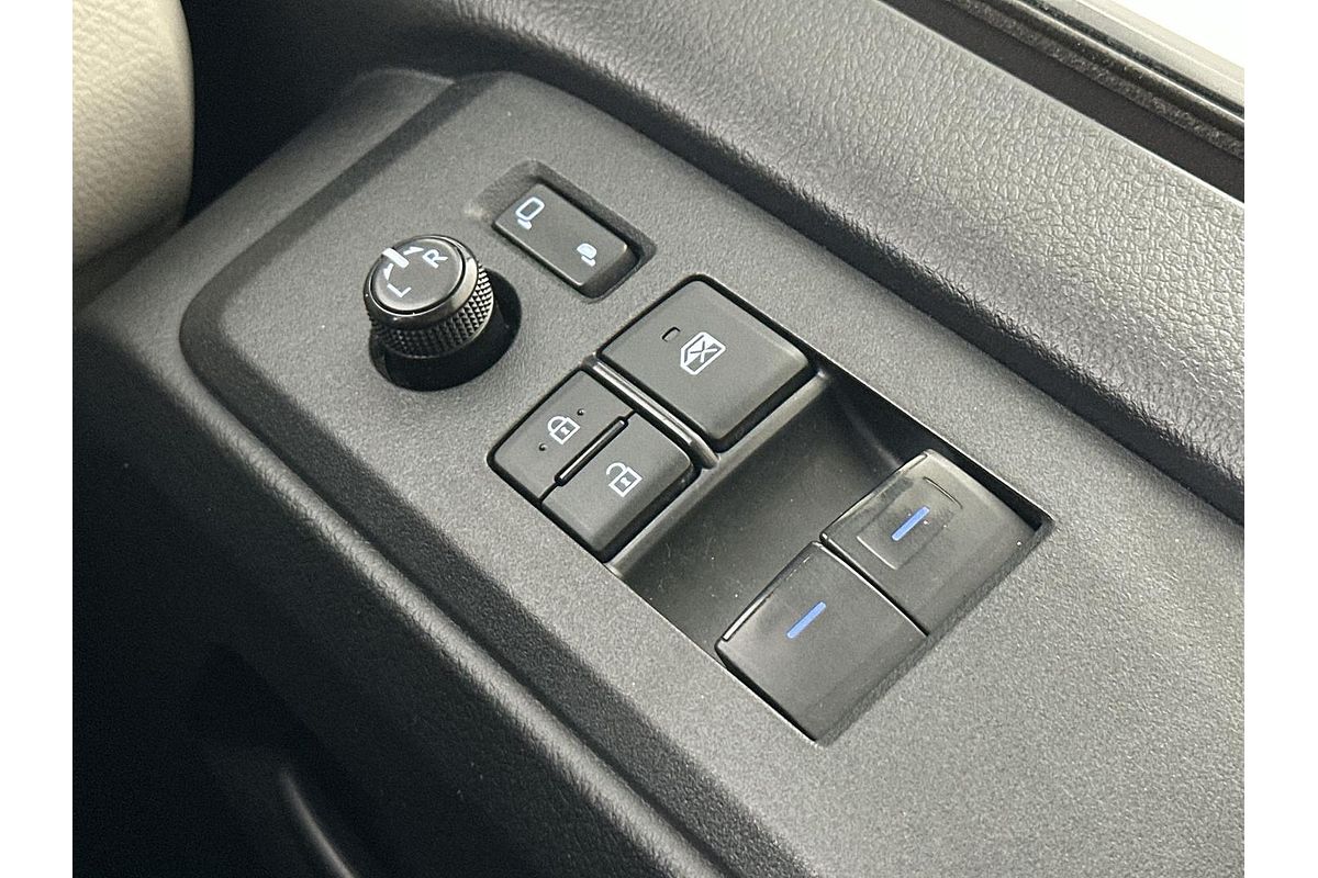 2021 Toyota Hiace GDH300R LWB