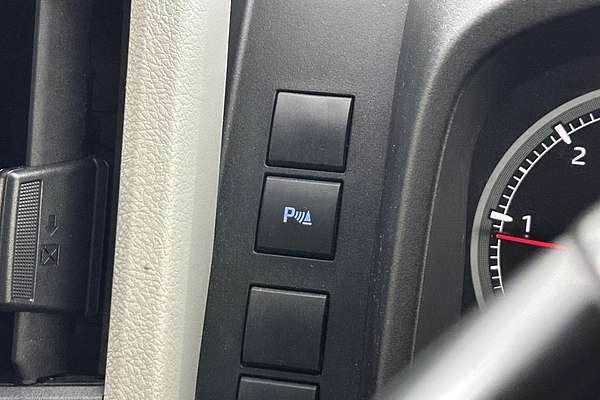 2021 Toyota Hiace GDH300R LWB