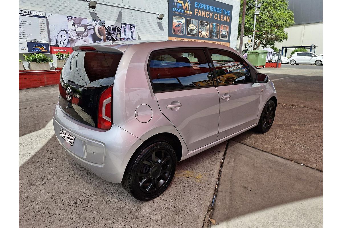 2014 Volkswagen up!