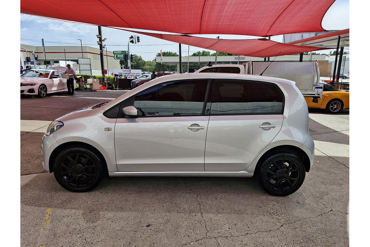 2014 Volkswagen up!