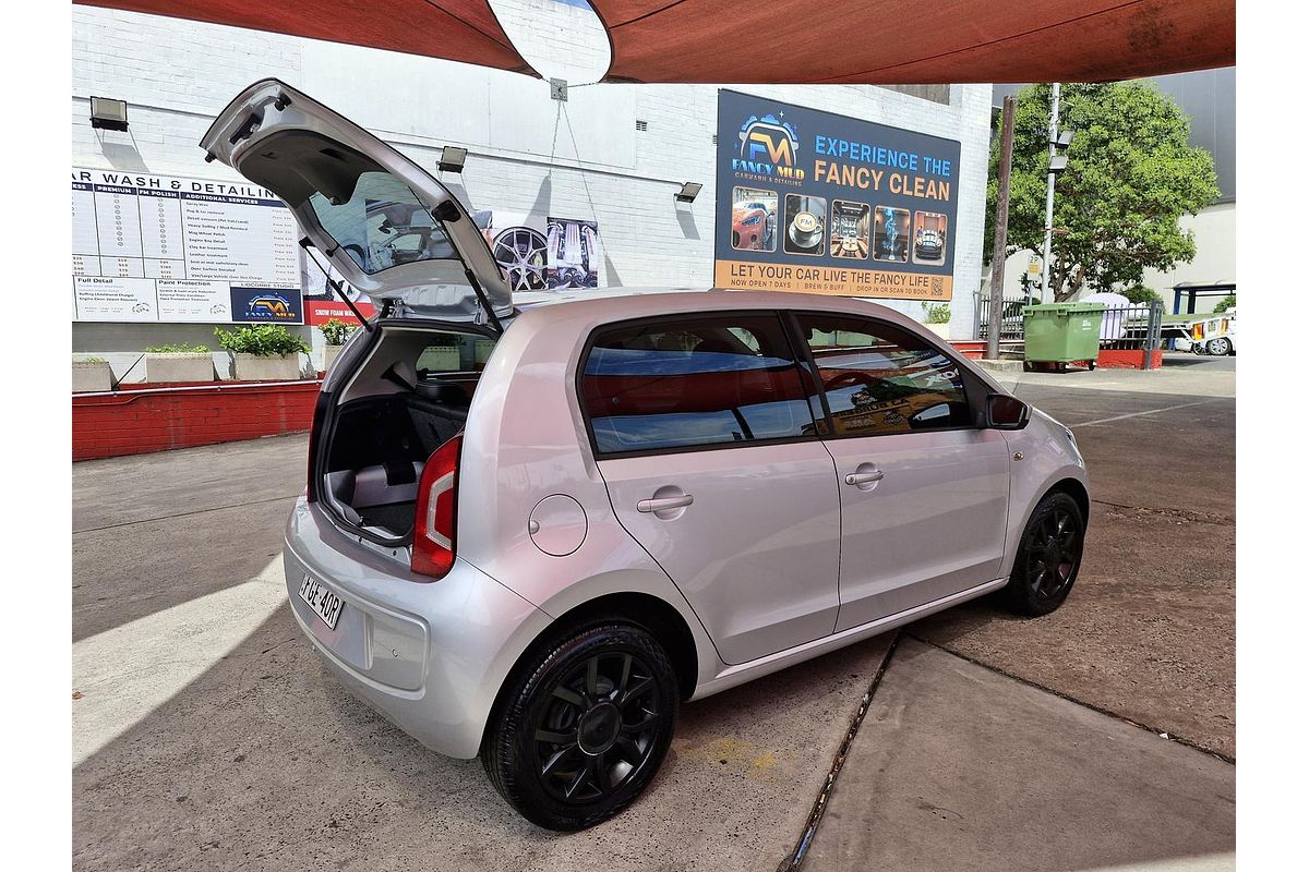 2014 Volkswagen up!