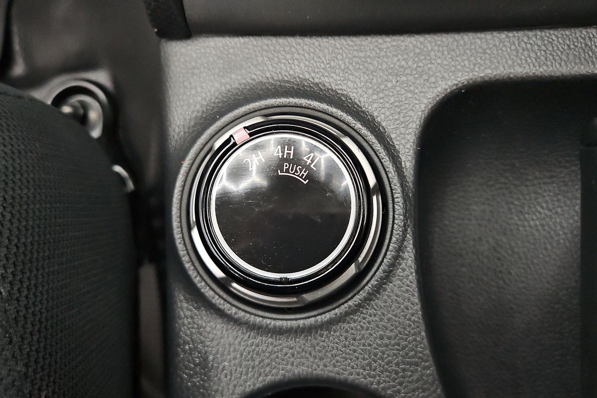 2022 Mitsubishi Triton GLX MR 4X4