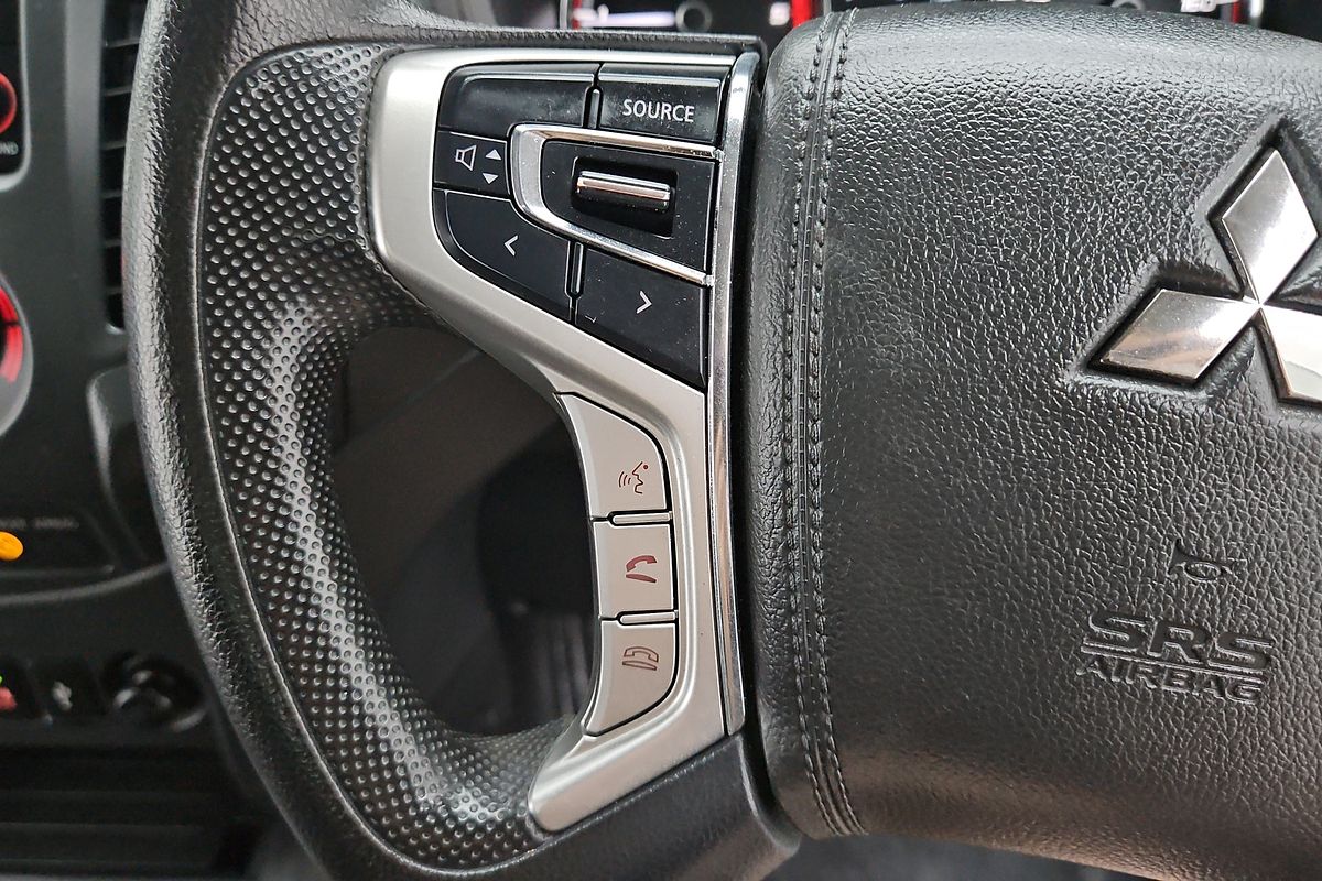 2022 Mitsubishi Triton GLX MR 4X4