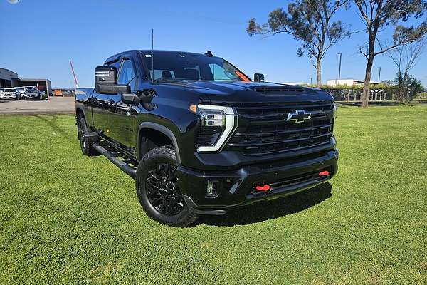 2025 Chevrolet Silverado HD LTZ Premium W/Tech Pack T1 4X4