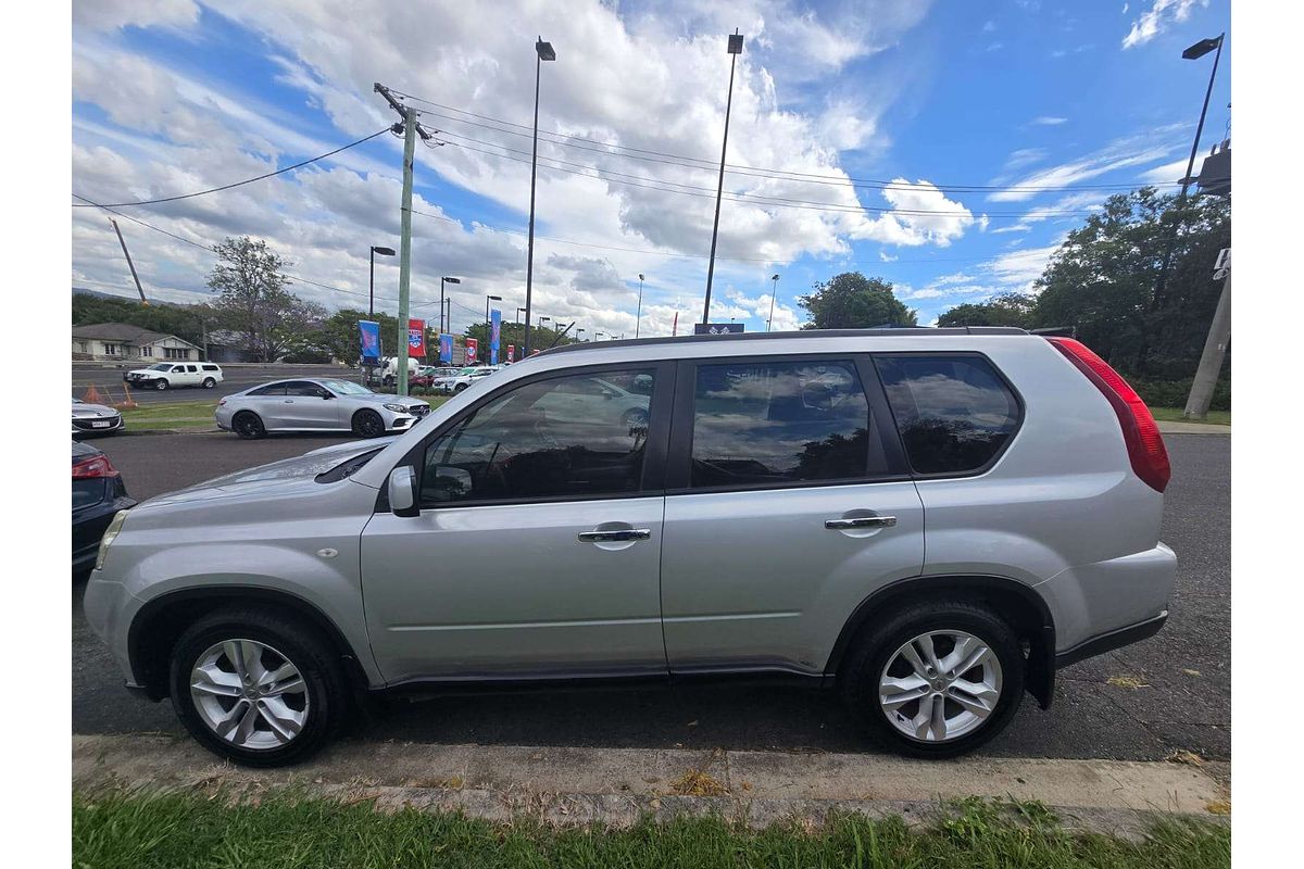 2012 Nissan X-TRAIL ST T31