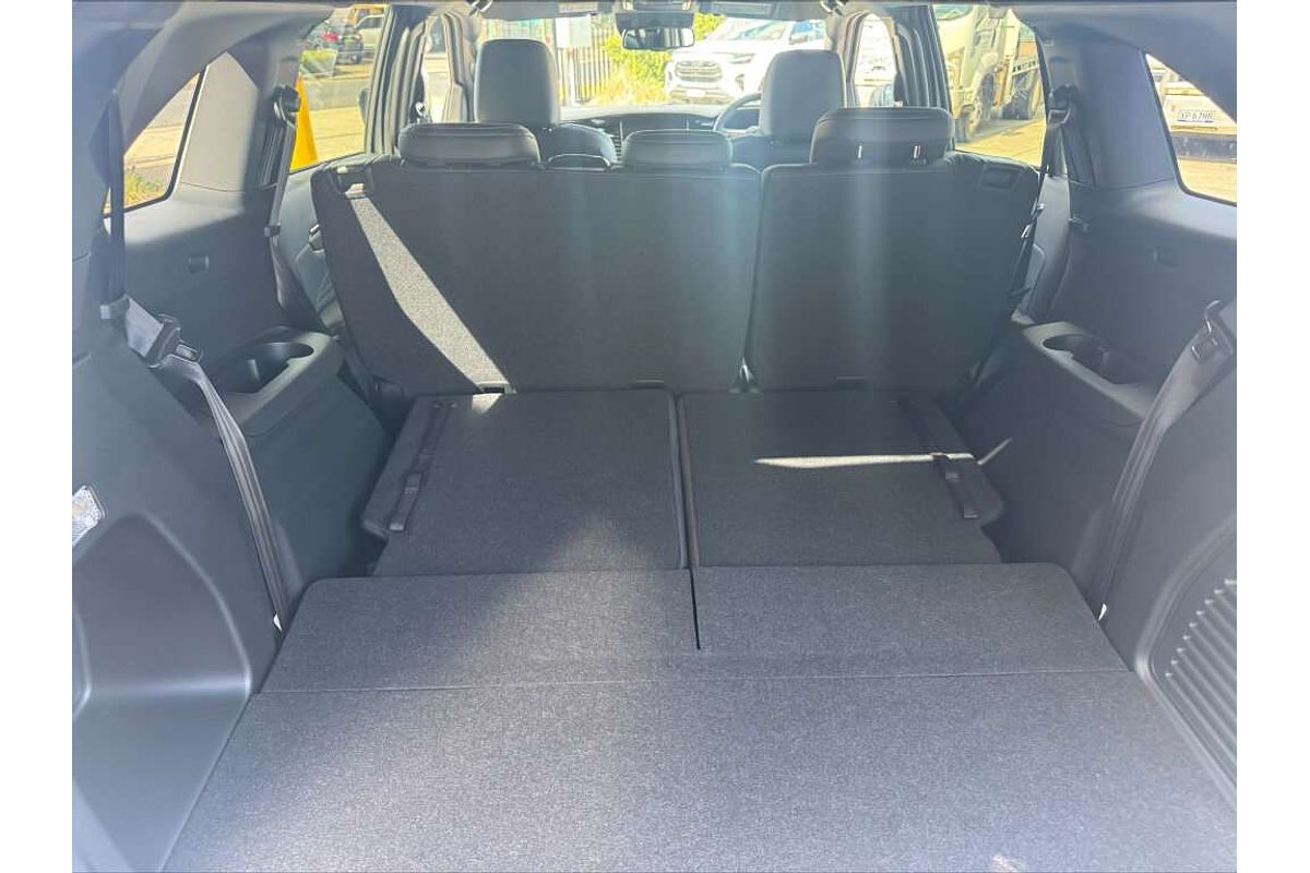 2025 Isuzu MU-X LS-T