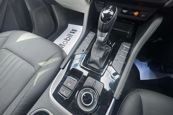 2025 Isuzu MU-X LS-T