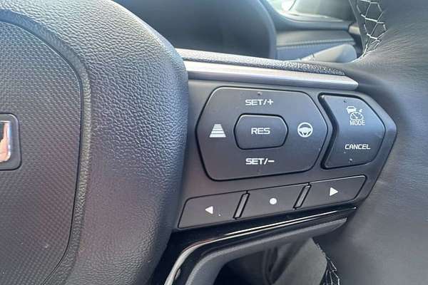 2025 Isuzu MU-X LS-T