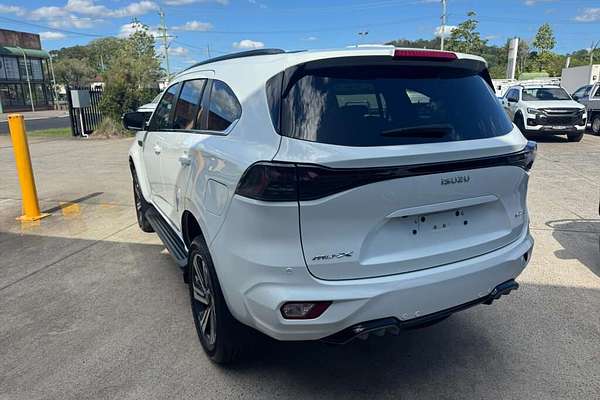 2025 Isuzu MU-X LS-T