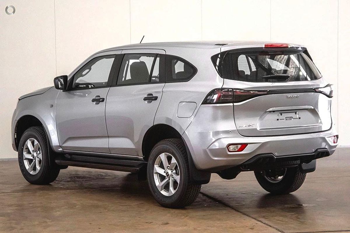 2025 Isuzu MU-X LS-M
