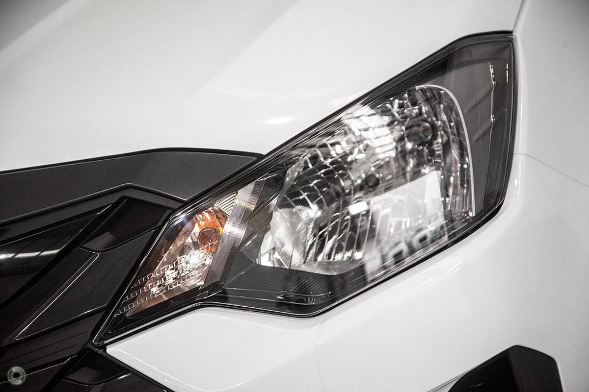 2025 Isuzu D-MAX SX 4X4