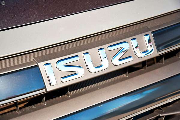 2025 Isuzu D-MAX SX High Ride Rear Wheel Drive