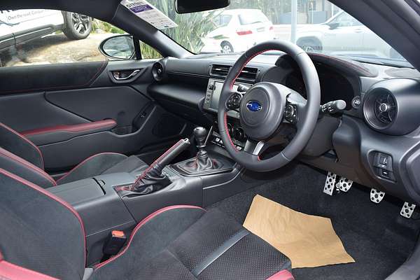 2025 Subaru BRZ tS ZD8