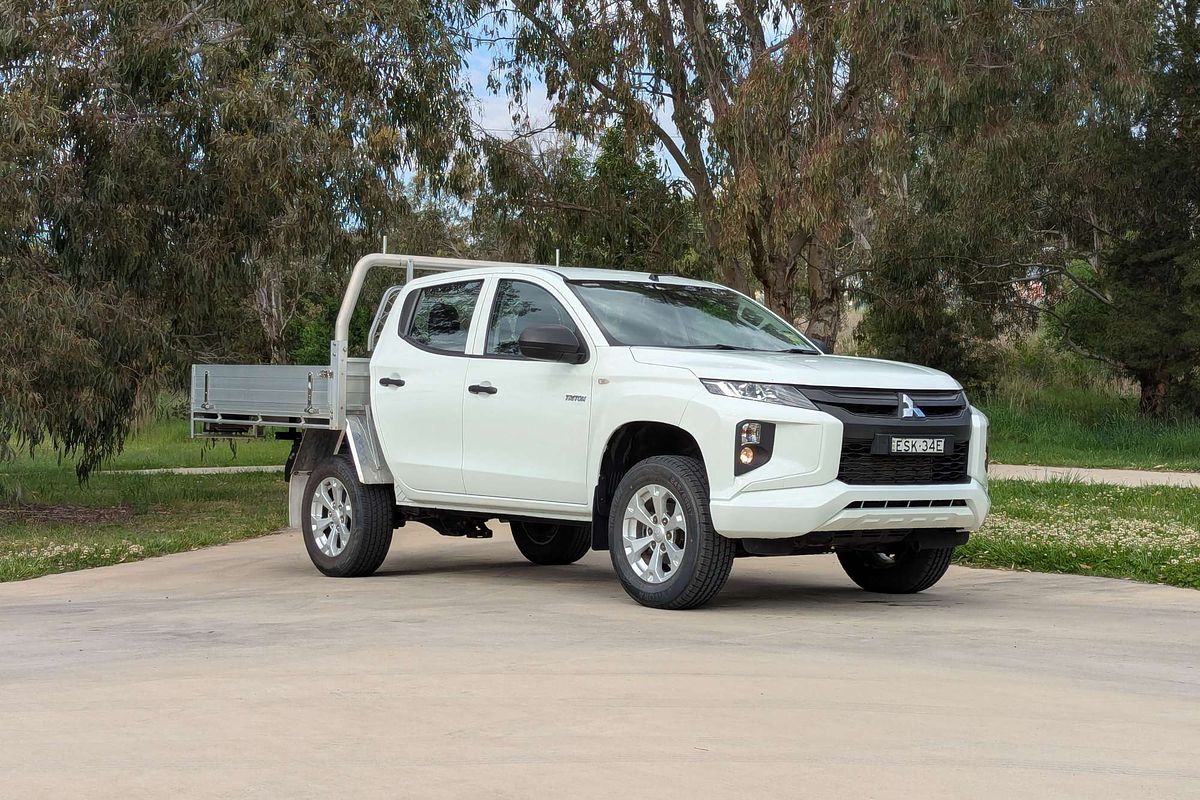 2021 Mitsubishi Triton GLX MR 4X4