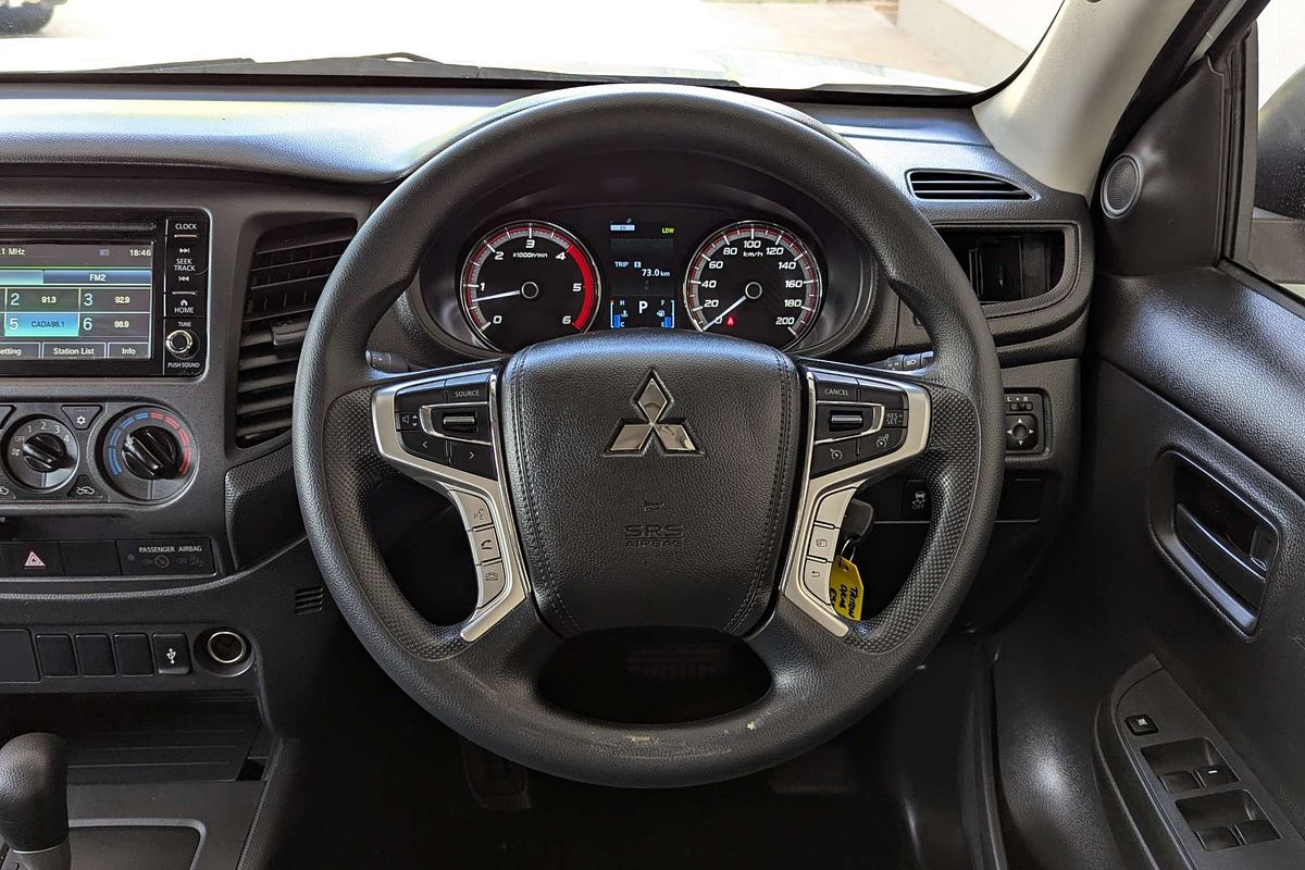 2021 Mitsubishi Triton GLX MR 4X4