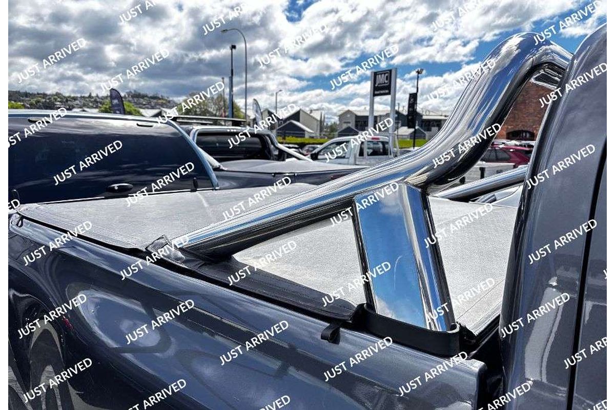 2017 Toyota Hilux SR5 GUN126R 4X4