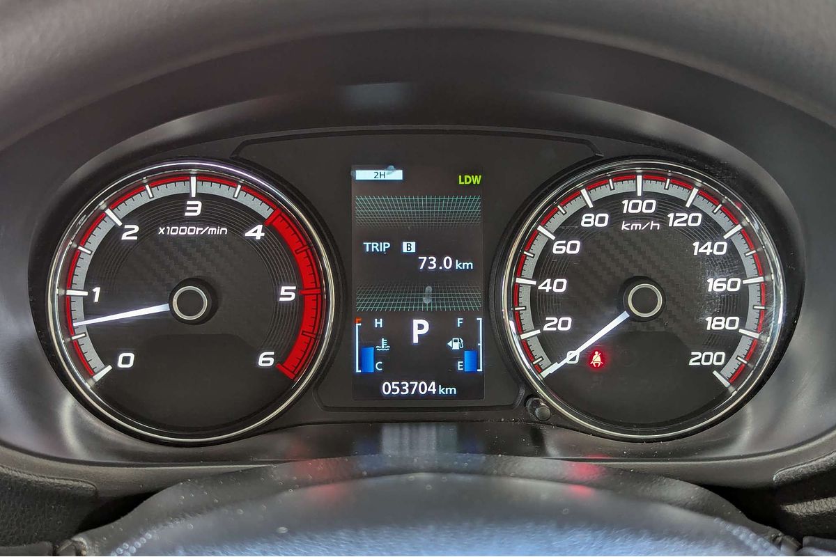 2021 Mitsubishi Triton GLX MR 4X4