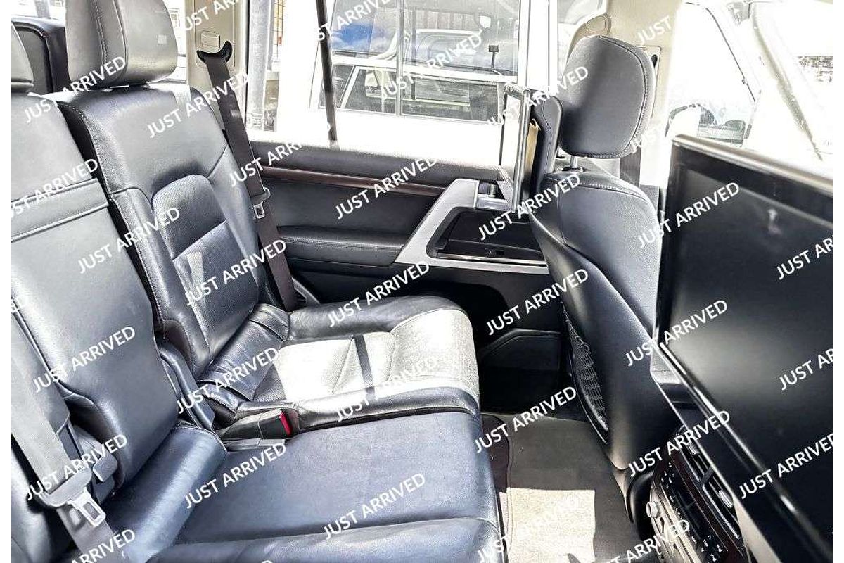 2017 Toyota Landcruiser Sahara VDJ200R