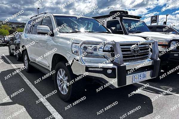 2017 Toyota Landcruiser Sahara VDJ200R