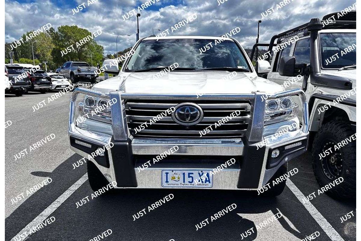 2017 Toyota Landcruiser Sahara VDJ200R