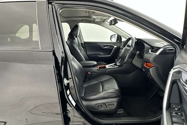 2019 Toyota RAV4 Edge AXAA54R