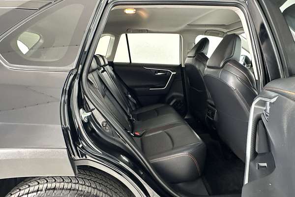 2019 Toyota RAV4 Edge AXAA54R