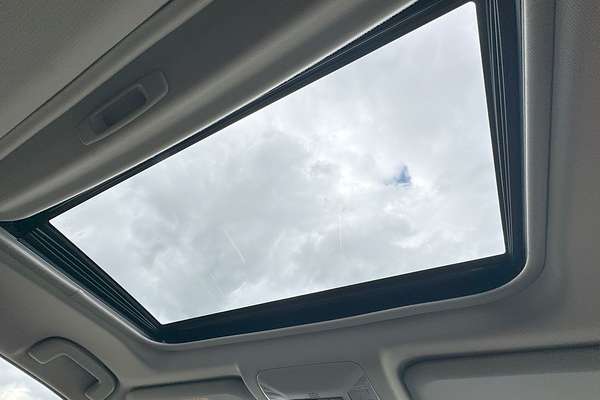 2019 Toyota RAV4 Edge AXAA54R