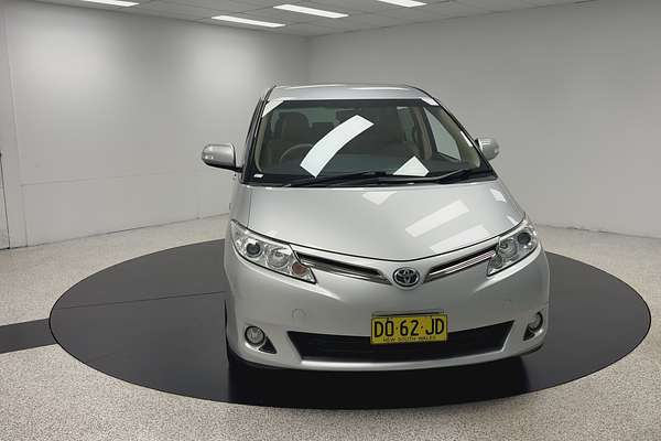 2014 Toyota Tarago GLi GSR50R