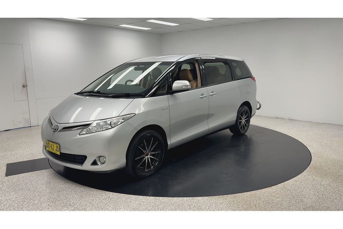 2014 Toyota Tarago GLi GSR50R