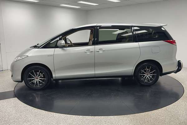 2014 Toyota Tarago GLi GSR50R