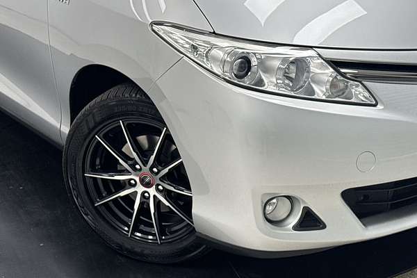 2014 Toyota Tarago GLi GSR50R